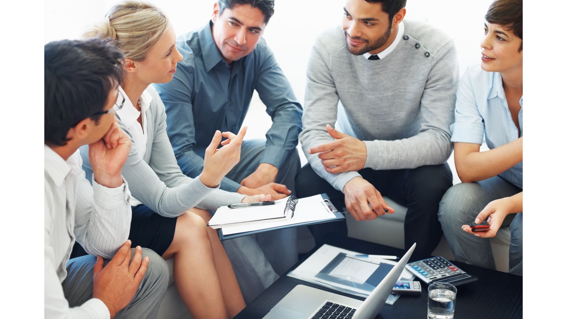 Une équipe avec un manager non hierarchique qui motive, mobilise